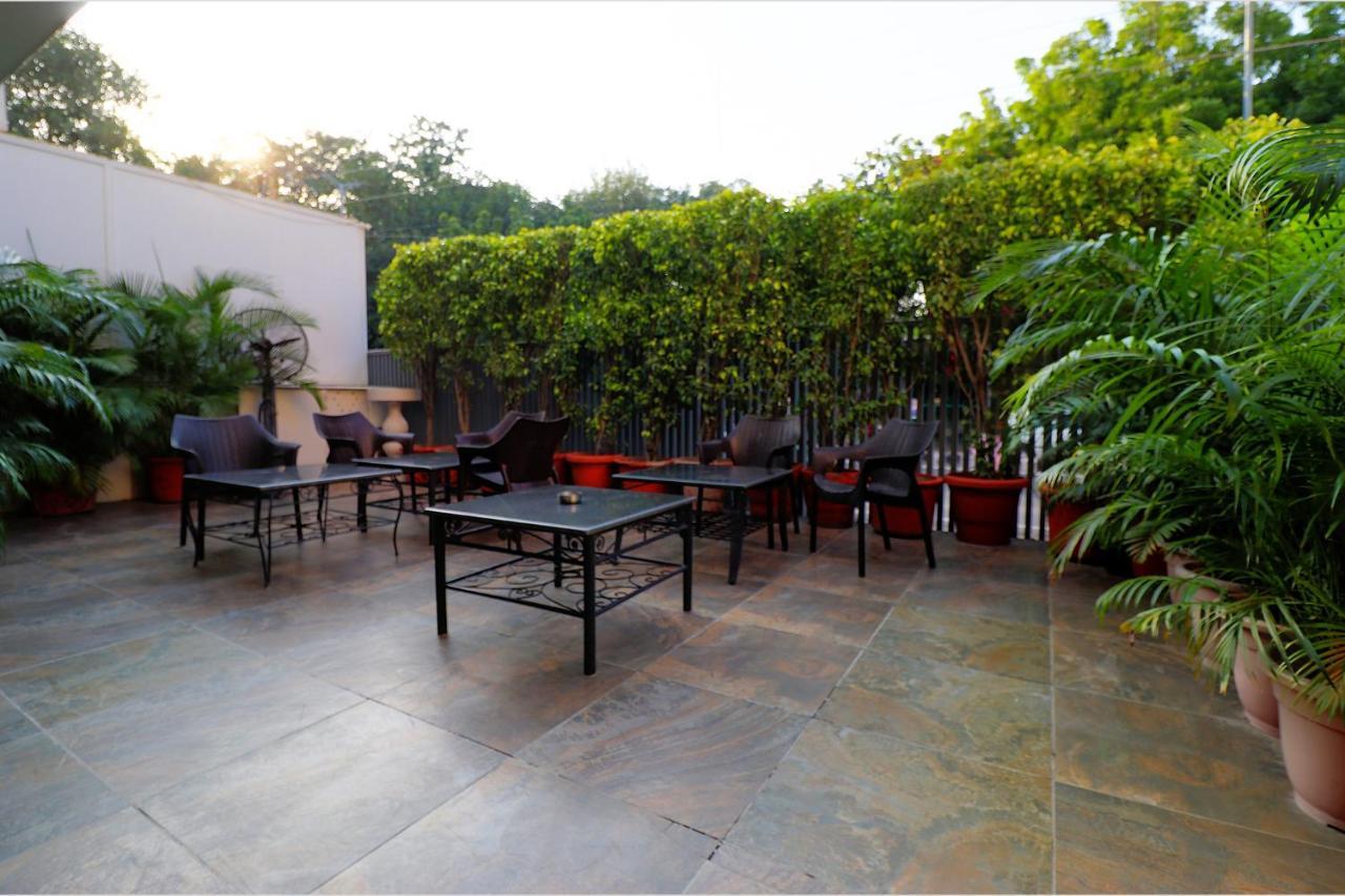 Hotel Bel Morris Új-Delhi Kültér fotó