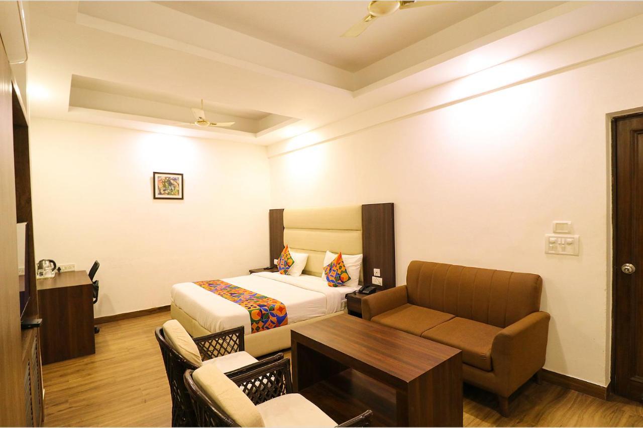Hotel Bel Morris Új-Delhi Kültér fotó