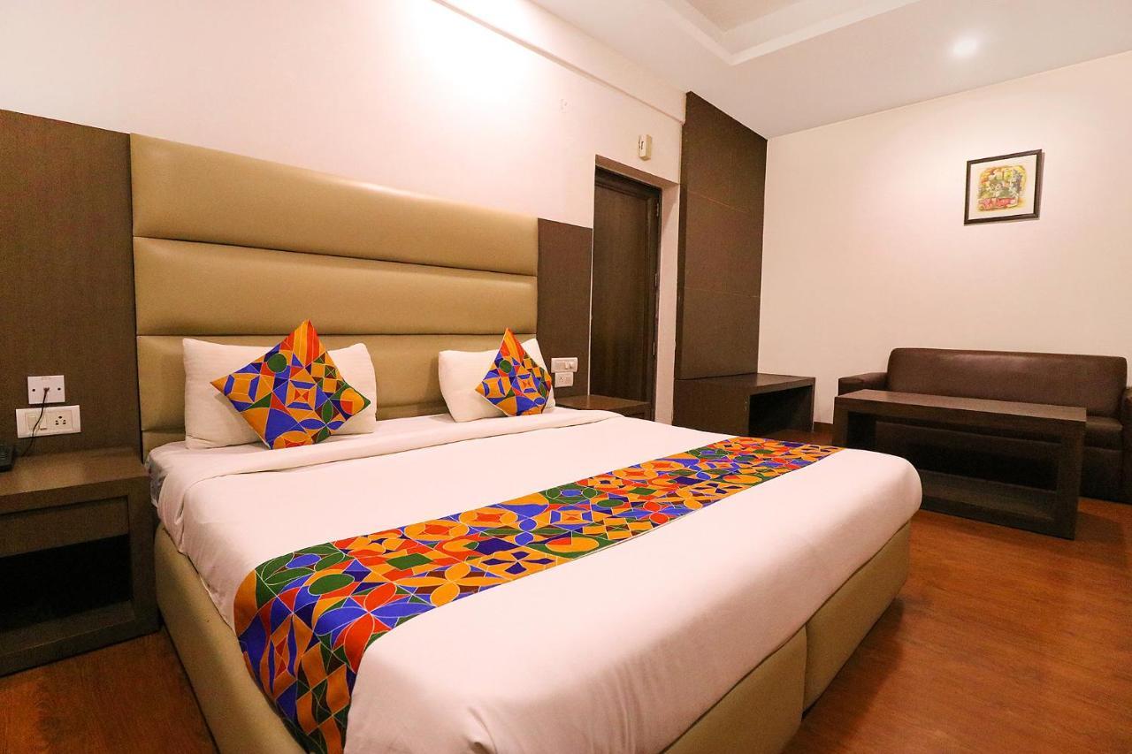 Hotel Bel Morris Új-Delhi Kültér fotó