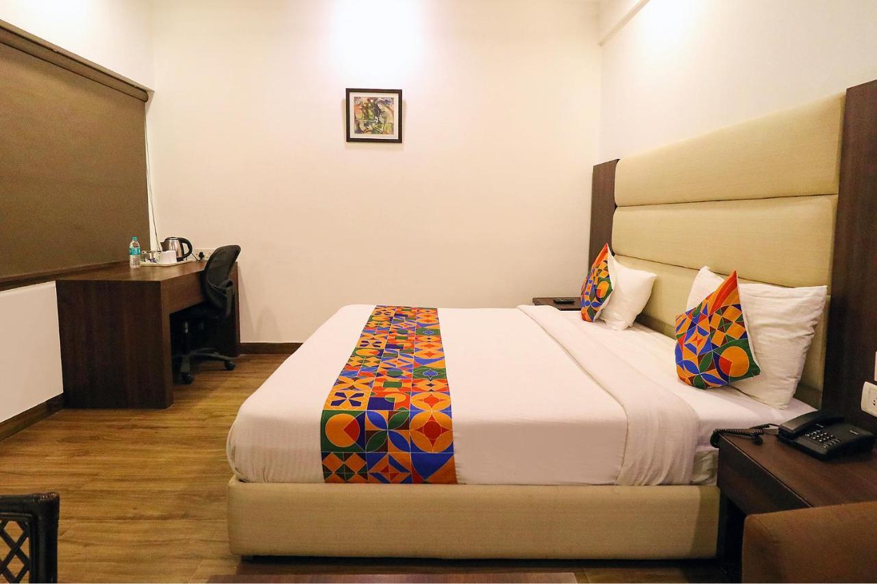 Hotel Bel Morris Új-Delhi Kültér fotó